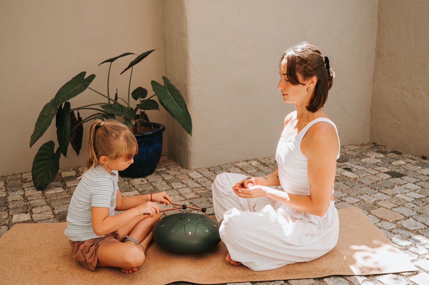 Achtsamkeitstraining mit Klangschale für Kinder in Ostfildern